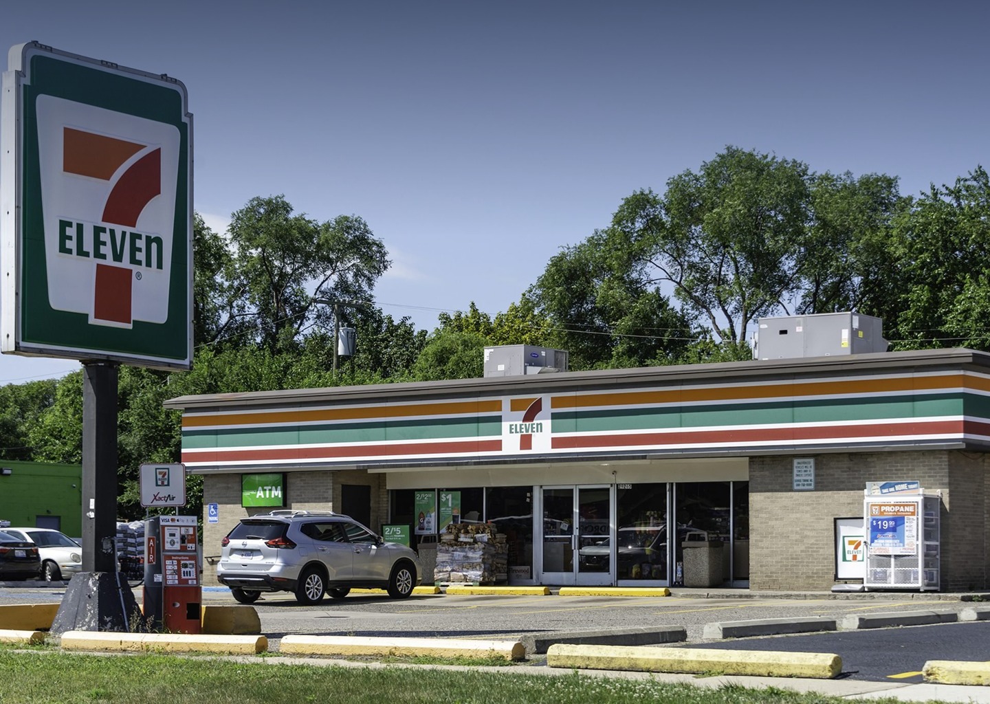 7-Eleven